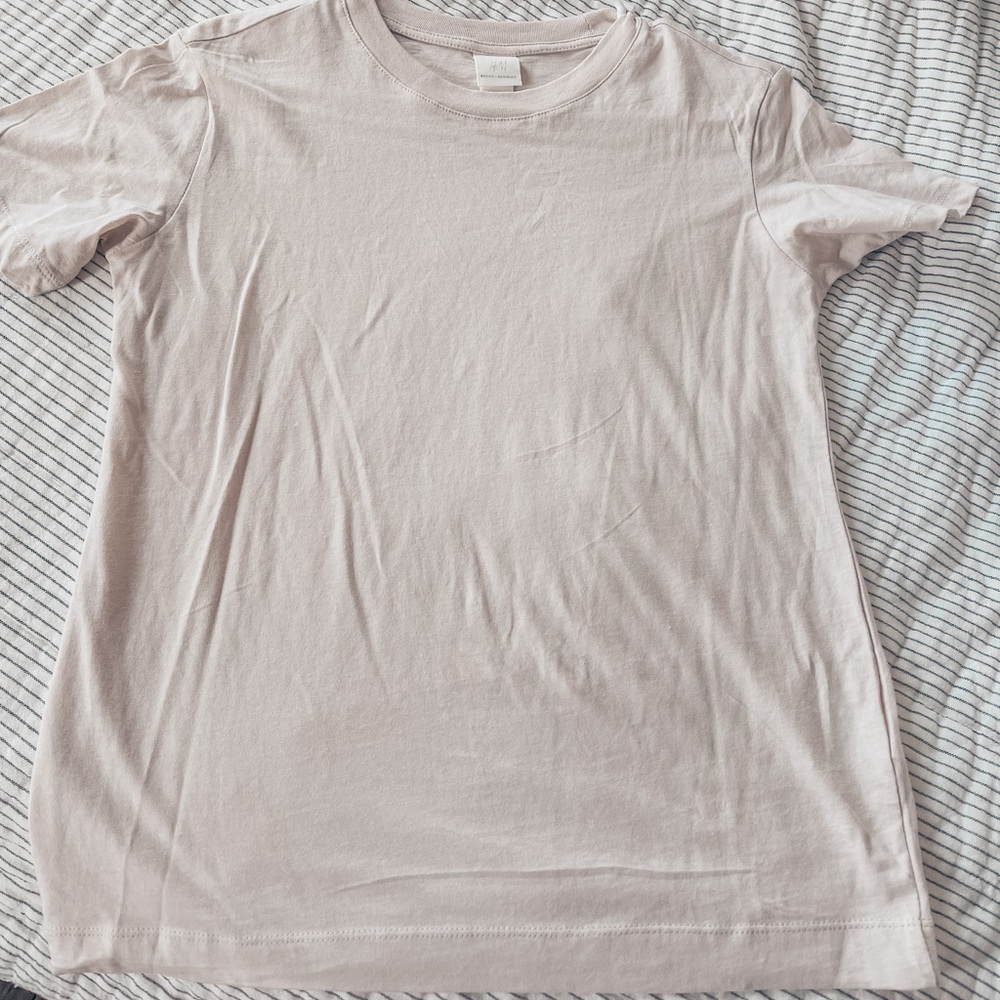 H & M tee shirt WOMENS